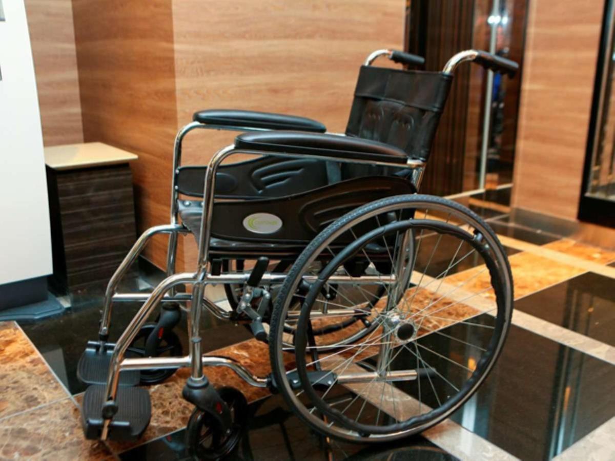 Apa Hotel Komatsu Komacu Kültér fotó